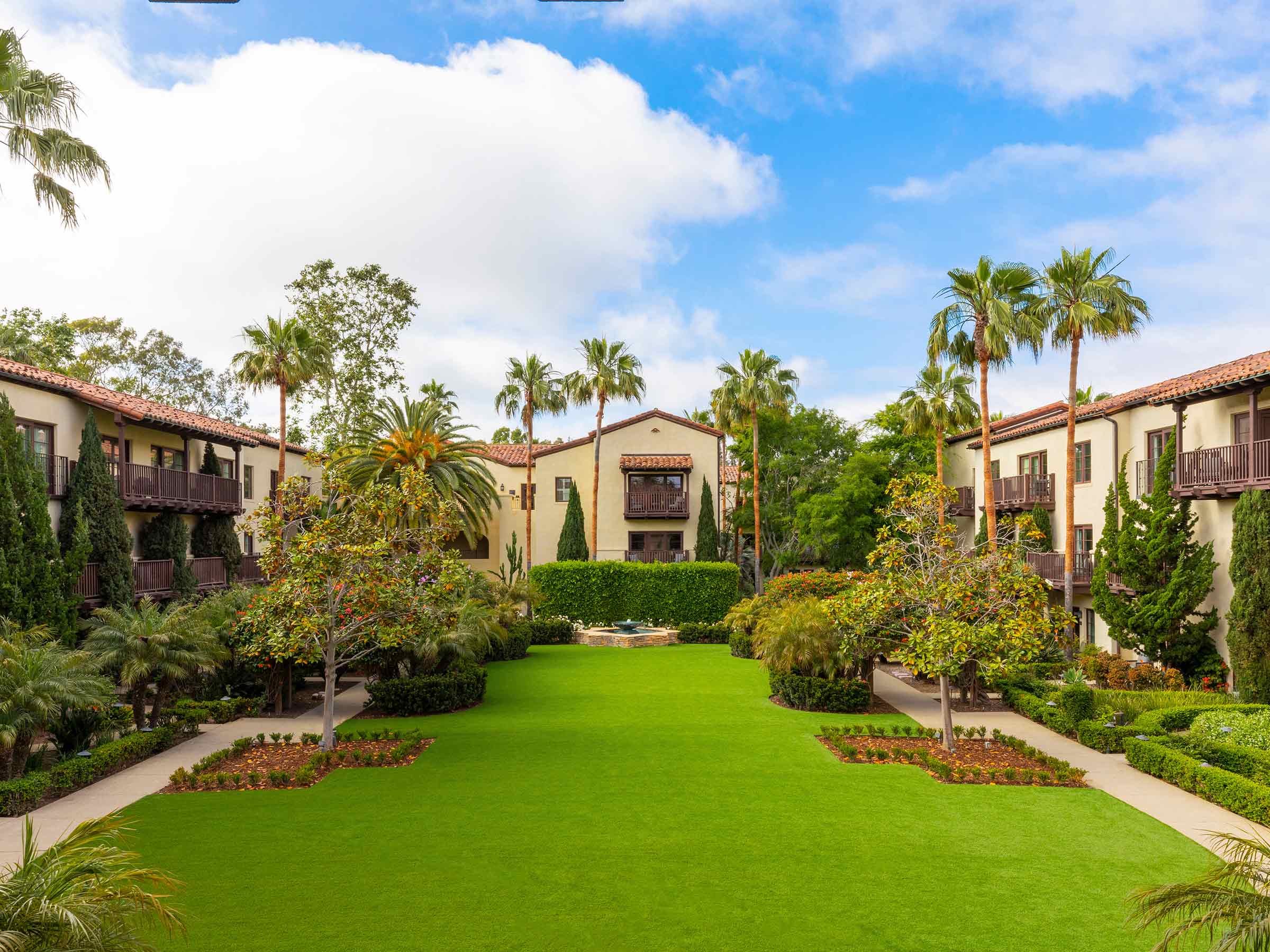 Estancia La Jolla courtyard at golden hour